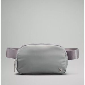Brand new lulu everywhere belt bag
